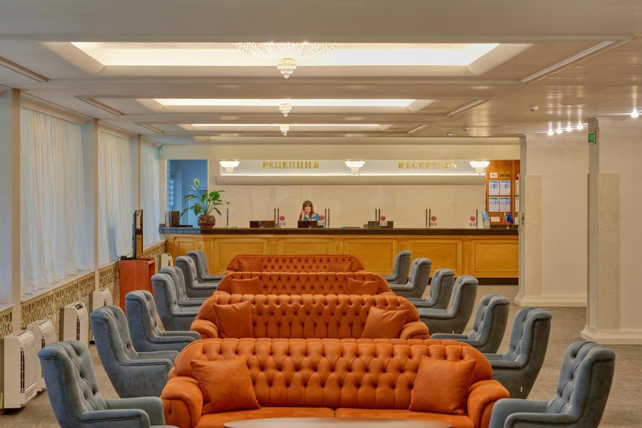 Augusta Spa Hotel Hisarya Buitenkant foto