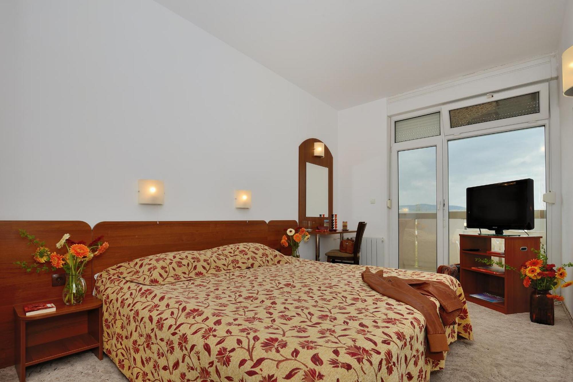 Augusta Spa Hotel Hisarya Buitenkant foto