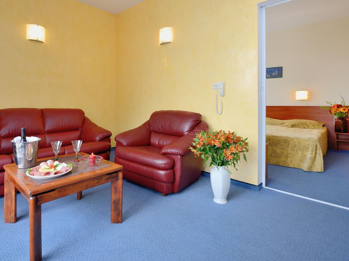 Augusta Spa Hotel Hisarya Buitenkant foto